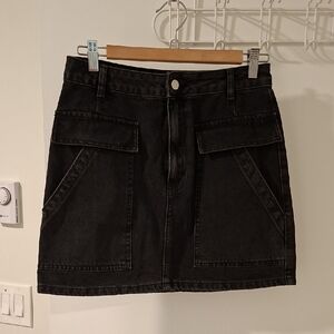 Topshop Women's Washed Black Denim Patch Pocket Mini Skirt (Size US 6)